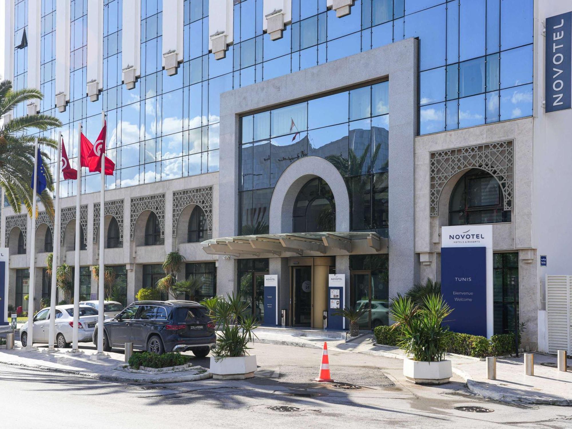 Novotel Tunis Exterior photo