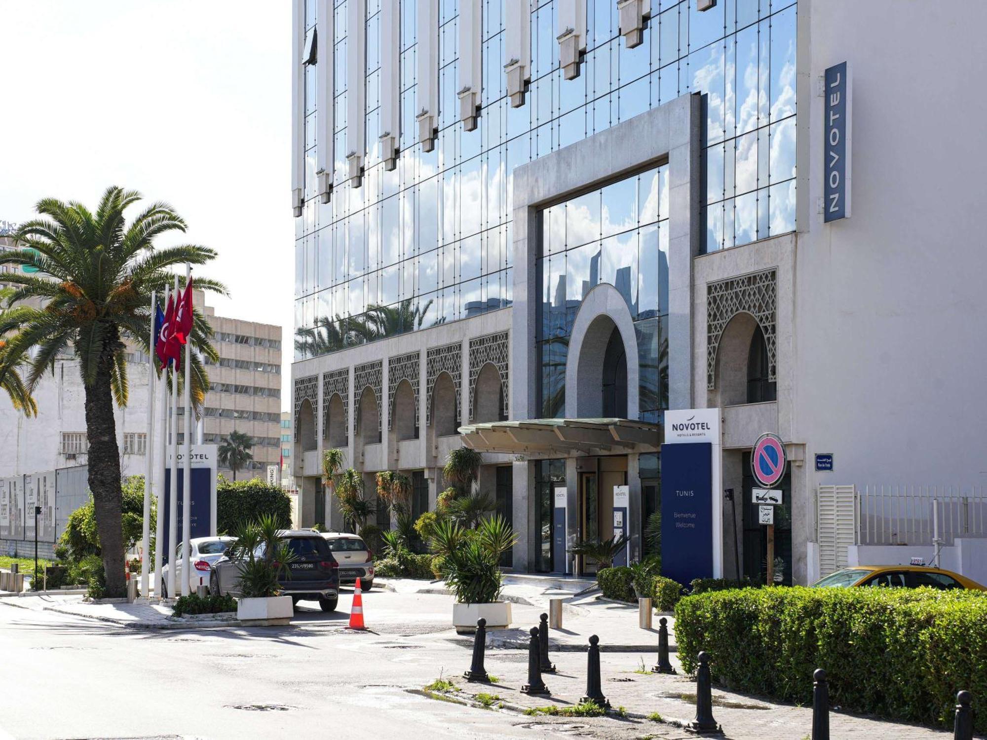 Novotel Tunis Exterior photo