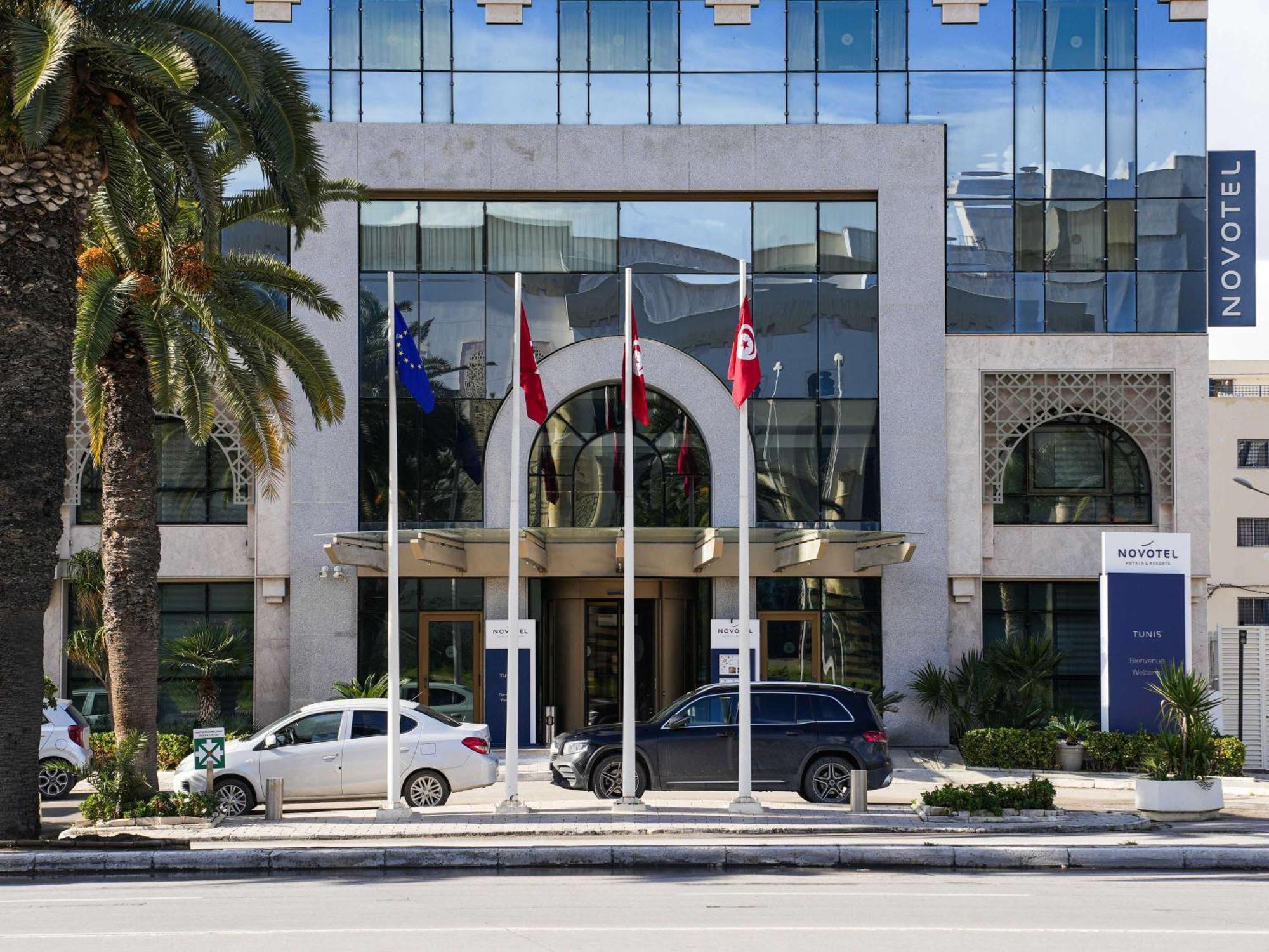 Novotel Tunis Exterior photo